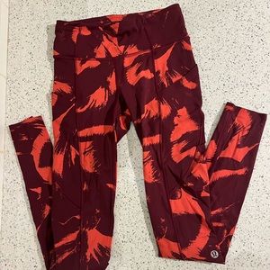 ⭐️SIZE 0 LULULEMON LEGGINGS⭐️